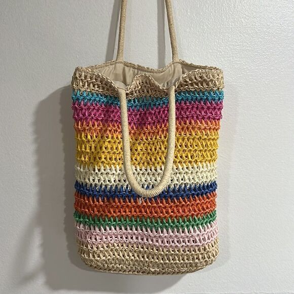 Colorful bag for girls EUC - Picture 3 of 4